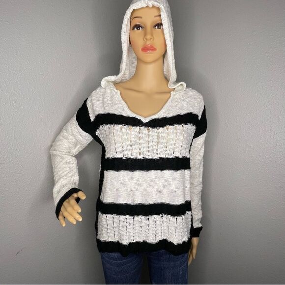 Love Tree Happens Striped Crochet Hooded Sweater Black Cream Size Medium - Picture 2 of 14